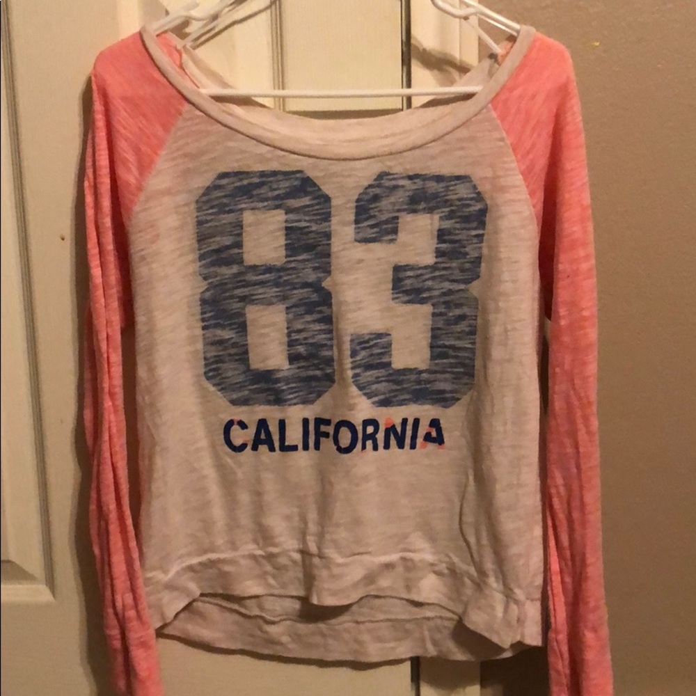 Neon pink American Eagle shirt